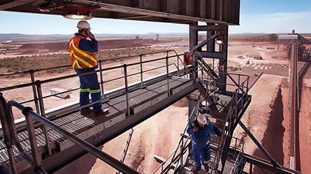 Преобразователи частоты Danfoss экономят энергию на шахте Kolomela по добыче железной руды