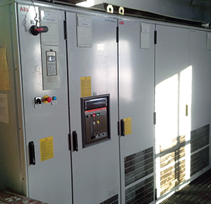 привод серии VLT® AQUA Drive FC 202 мощностью 900 кВт