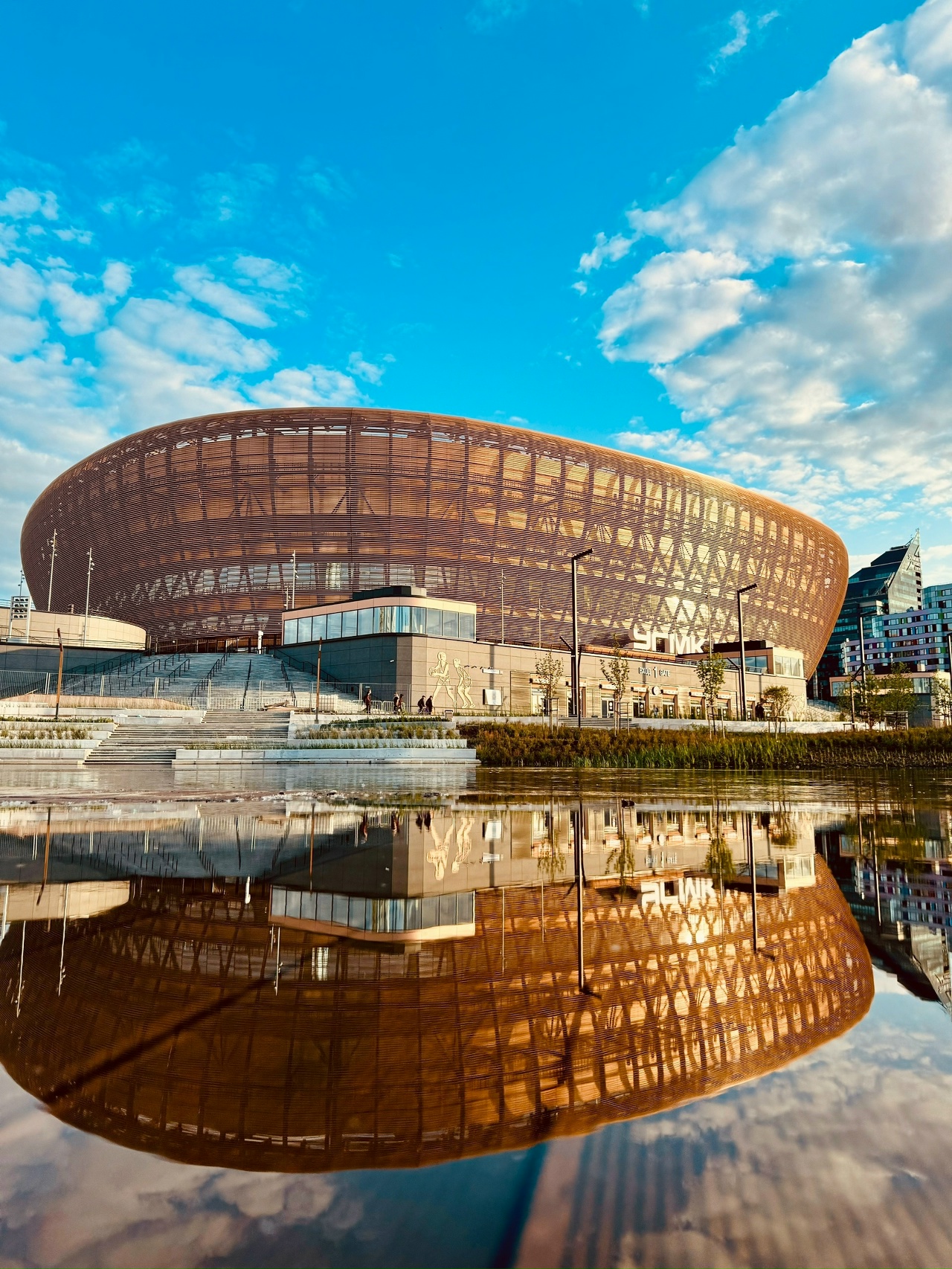 Преобразователи частоты VEDA VFD повышают эффективность инженерных систем ледового дворца «УГМК‑Арена»